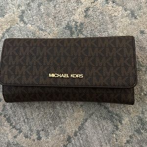 Michael Kors wallet
